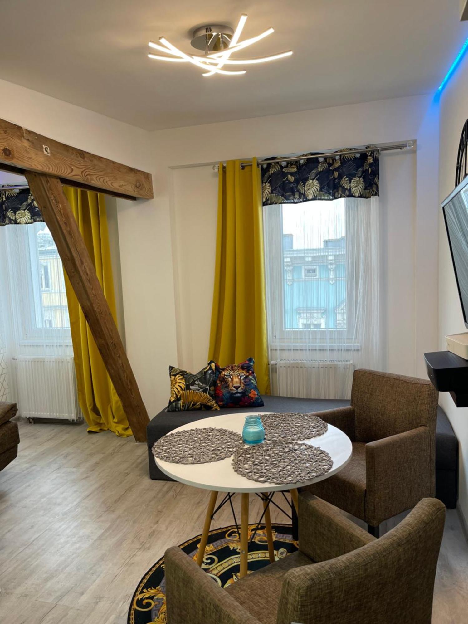 Apartament Jagiello City Center ชเตชชิน ภายนอก รูปภาพ